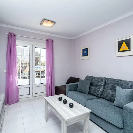 La Plaza.3 Apartment *