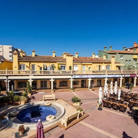 La Plaza.3